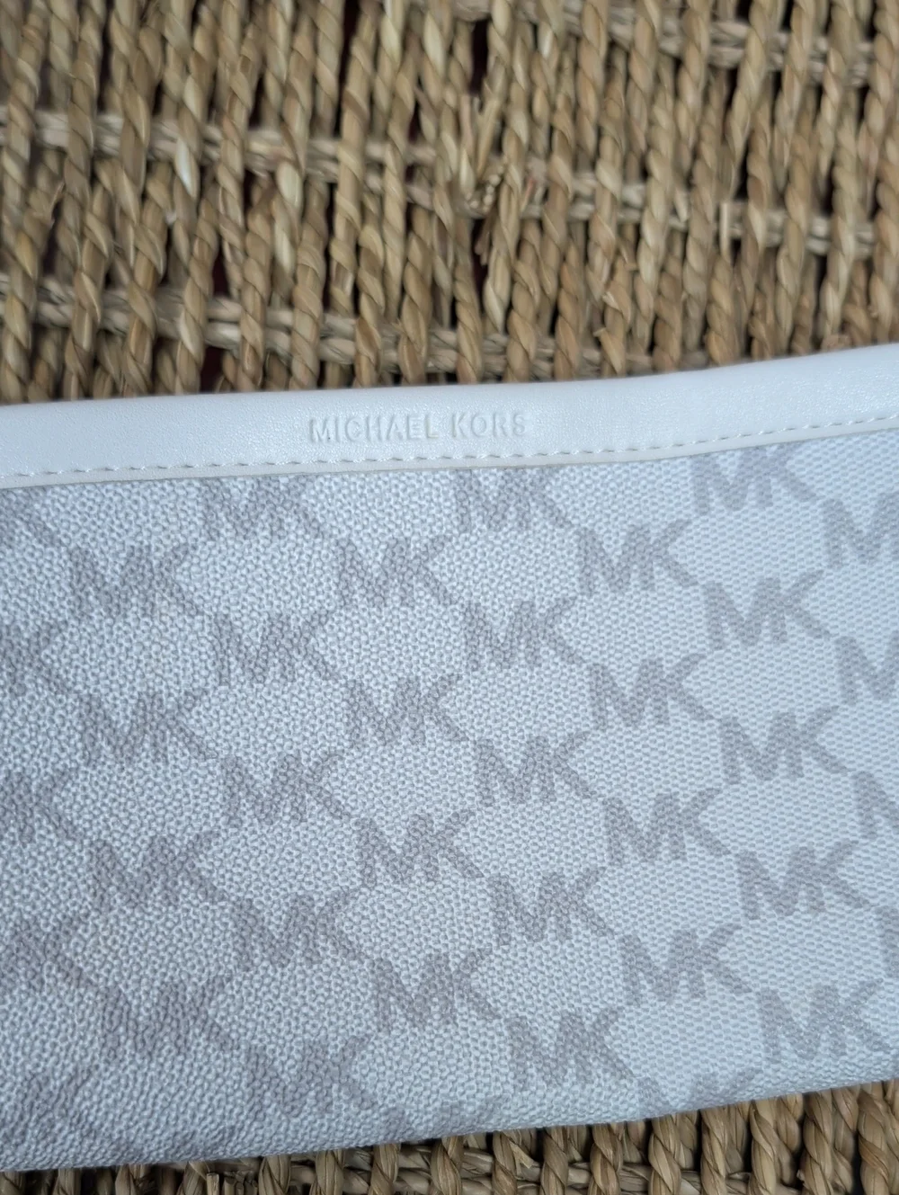 Michael Kors compact michael